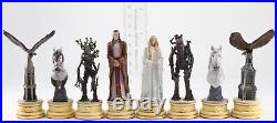 Battle For Middle Earth Lord of The Rings Chess Set 2009