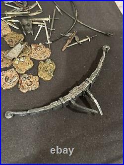 LORD OF THE RINGS ARMIES OF MIDDLE-EARTH LOT With Catapult Ram & Wepons