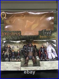 LOTR Final Battle of Middle Earth Gift Set Includes Attack Troll! 2003 OPENED
