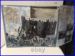 LOTR Helm's Deep Castle with instructions Armies of Middle Earth Lord of the Rings
