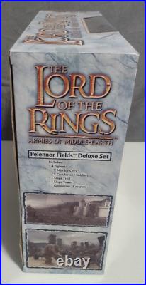 LOTR Lord Rings Armies Figures Deluxe Box Pelennor Fields Middle Earth Toy