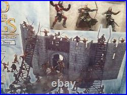 Lord Of The Rings Armies Of Middle Earth Battle Of Helm's Deep #48400