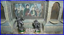Lord Of the Rings Chess Set EPIC AUTHENTIC LOTR Collectible with Pewter Pieces