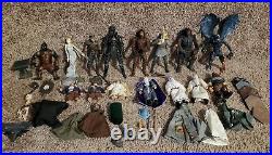 Lot of 16 Lord of the Rings Middle Earth Figures with Accessories