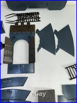 Lotr Armies Of Middle Earth Helms Deep Playset Parts