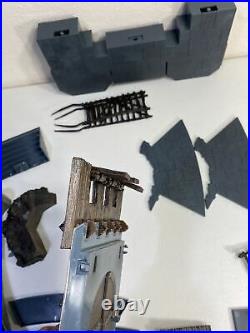 Lotr Armies Of Middle Earth Helms Deep Playset Parts