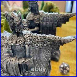 The Argonath 2 Painted Miniatures Fellowship Gondor Terrain Weta Middle-Earth