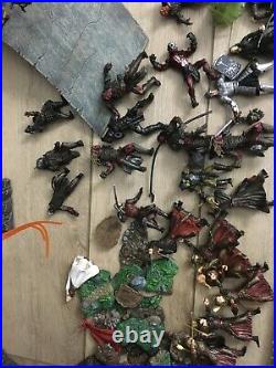 The Lord of the Rings Armies of middle earth huge lot! Play along mini figures