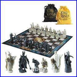 The Lord of the Rings Battle for Middle-Earth Chess Set